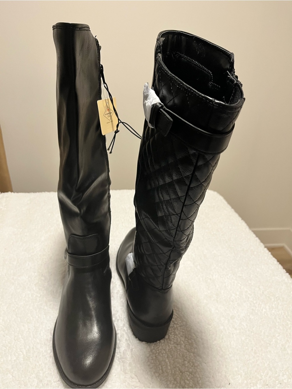Black Quilted & Smooth Knee-High Women's Boots